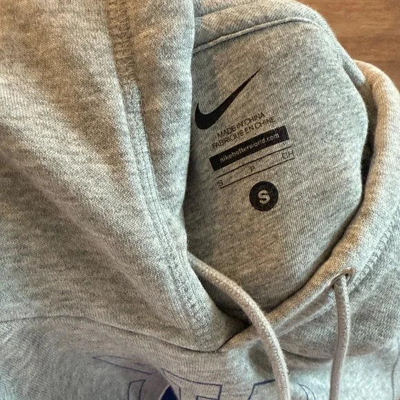 Nike Seattle Seahawks Gray Hoodie - Picture 5 of 5